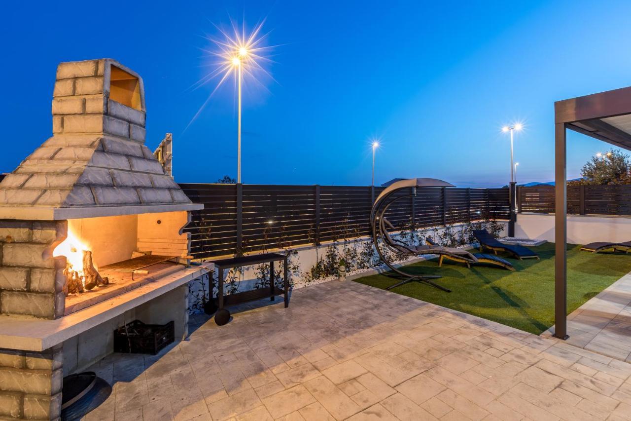 Luxury Apartments Katarina Kastela Exterior photo
