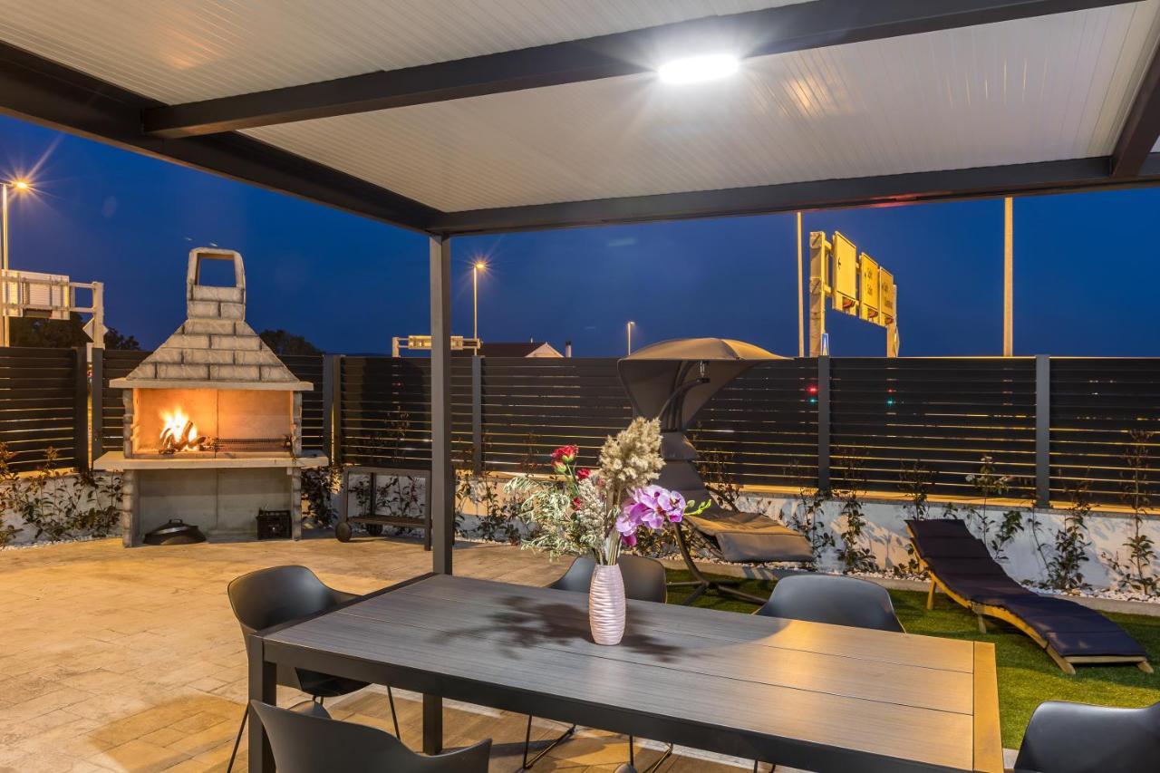 Luxury Apartments Katarina Kastela Exterior photo