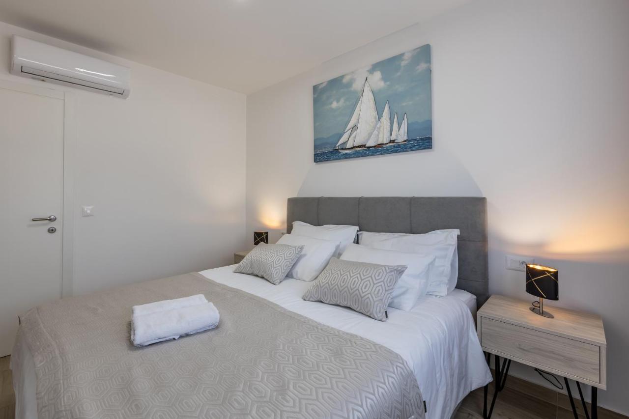 Luxury Apartments Katarina Kastela Exterior photo