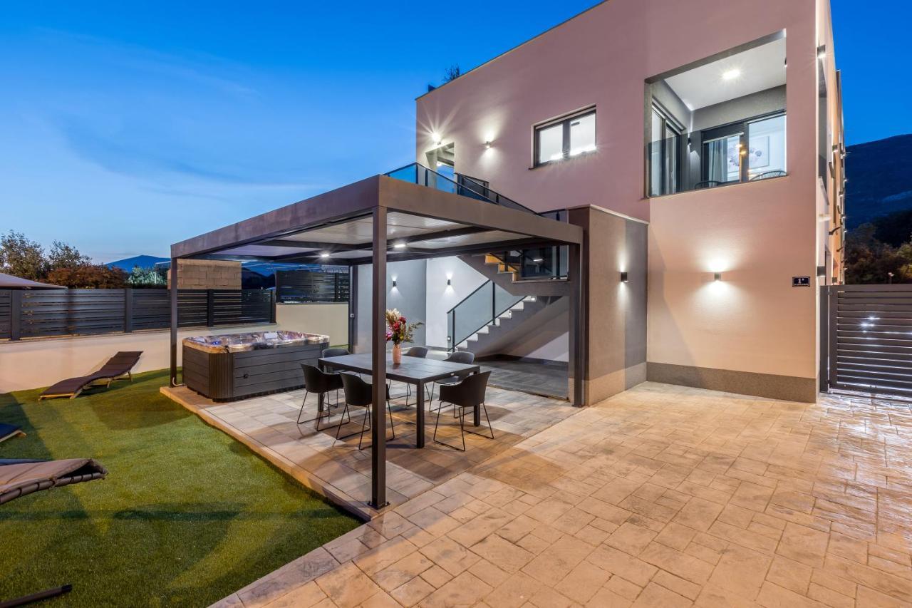 Luxury Apartments Katarina Kastela Exterior photo